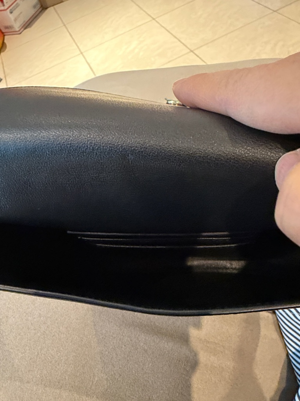 EUC Authentic - Ferragamo Black Pebbled Leather Crossbody - adjustable strap - Picture 7 of 10